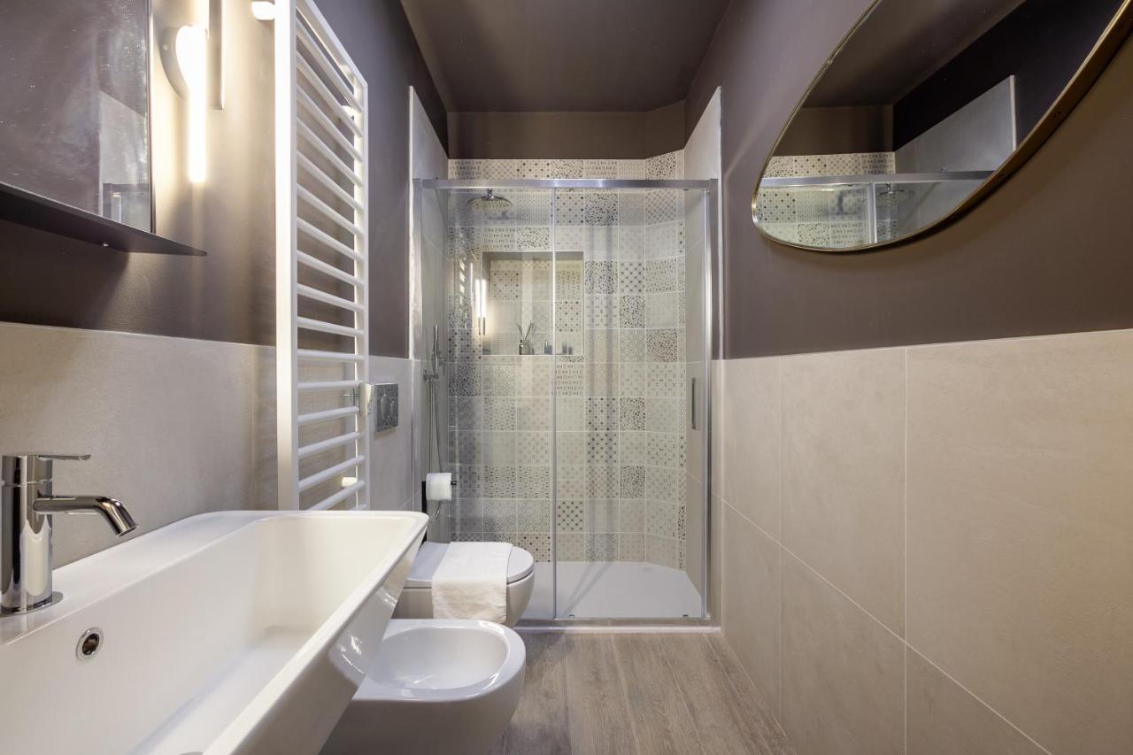 Golden Prestige Apartment Milan Exterior photo